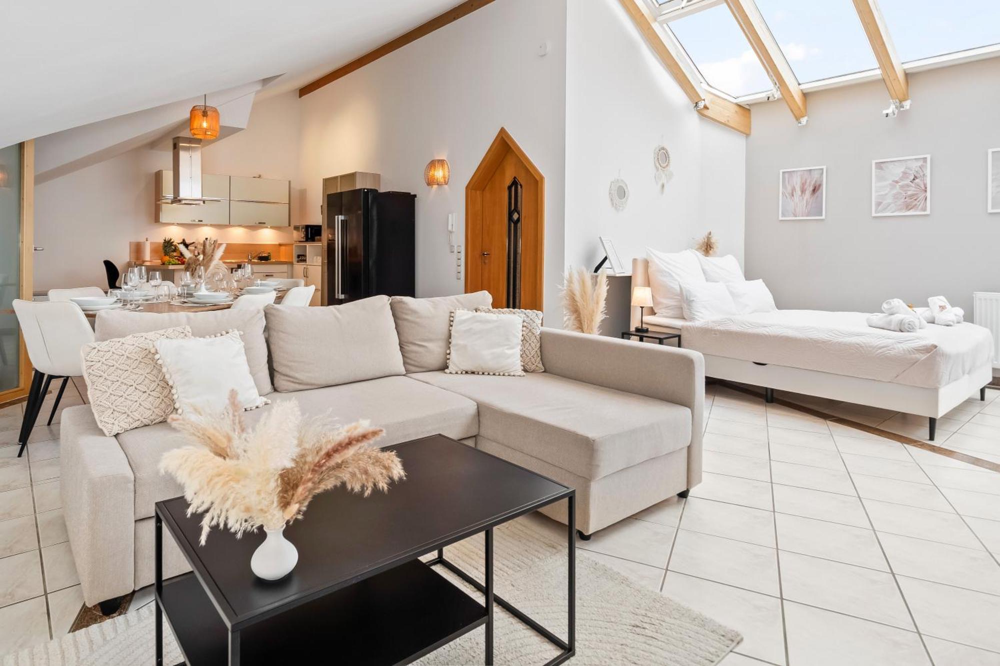 Stadtoase Fulda Mit Flair - Whirlpool, Balkon, 2Xparkplaetze, Highspeed Wlan Exteriér fotografie